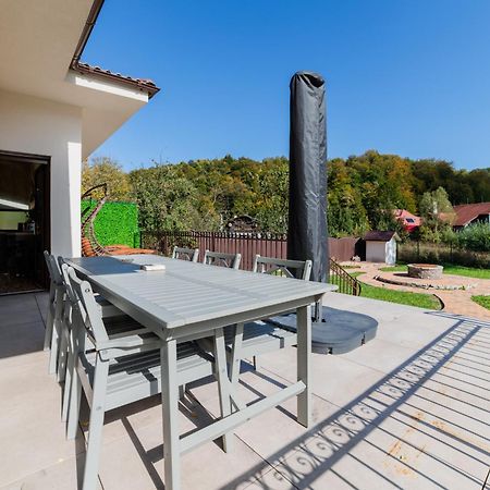 Villa Casablanca Braşov Exteriör bild